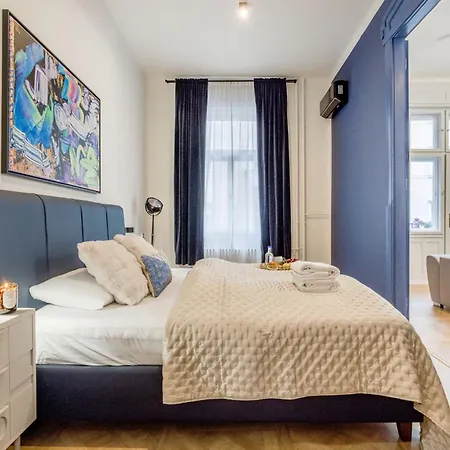 Charm In Budapest's Bustling 7th District Апартаменты Будапешт